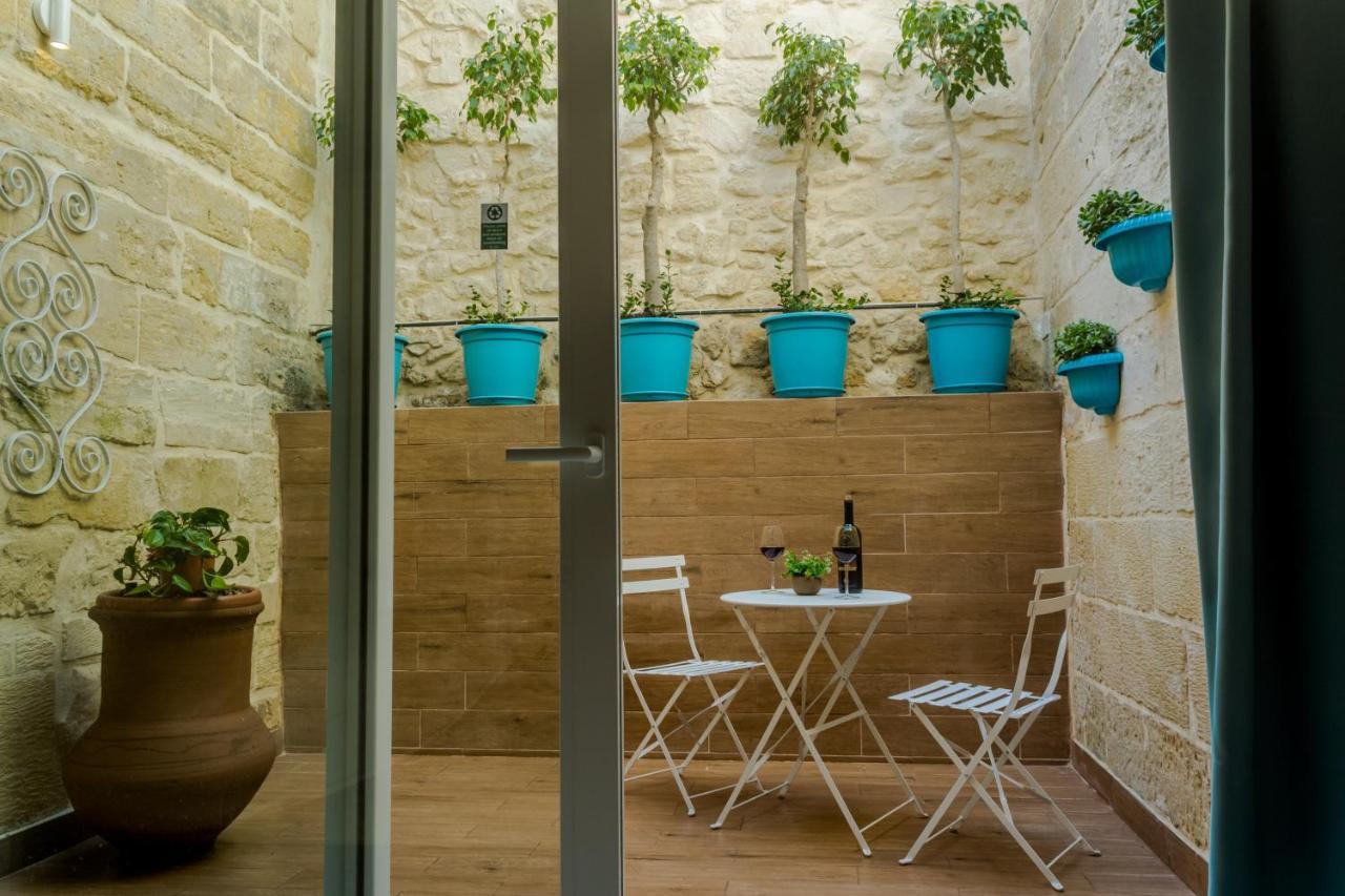 Ta' Gilard - Lovely Renovated Holiday Home Zabbar Exterior photo