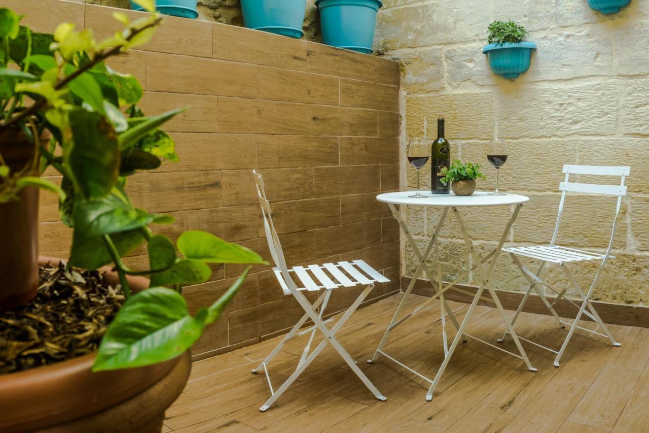 Ta' Gilard - Lovely Renovated Holiday Home Zabbar Exterior photo